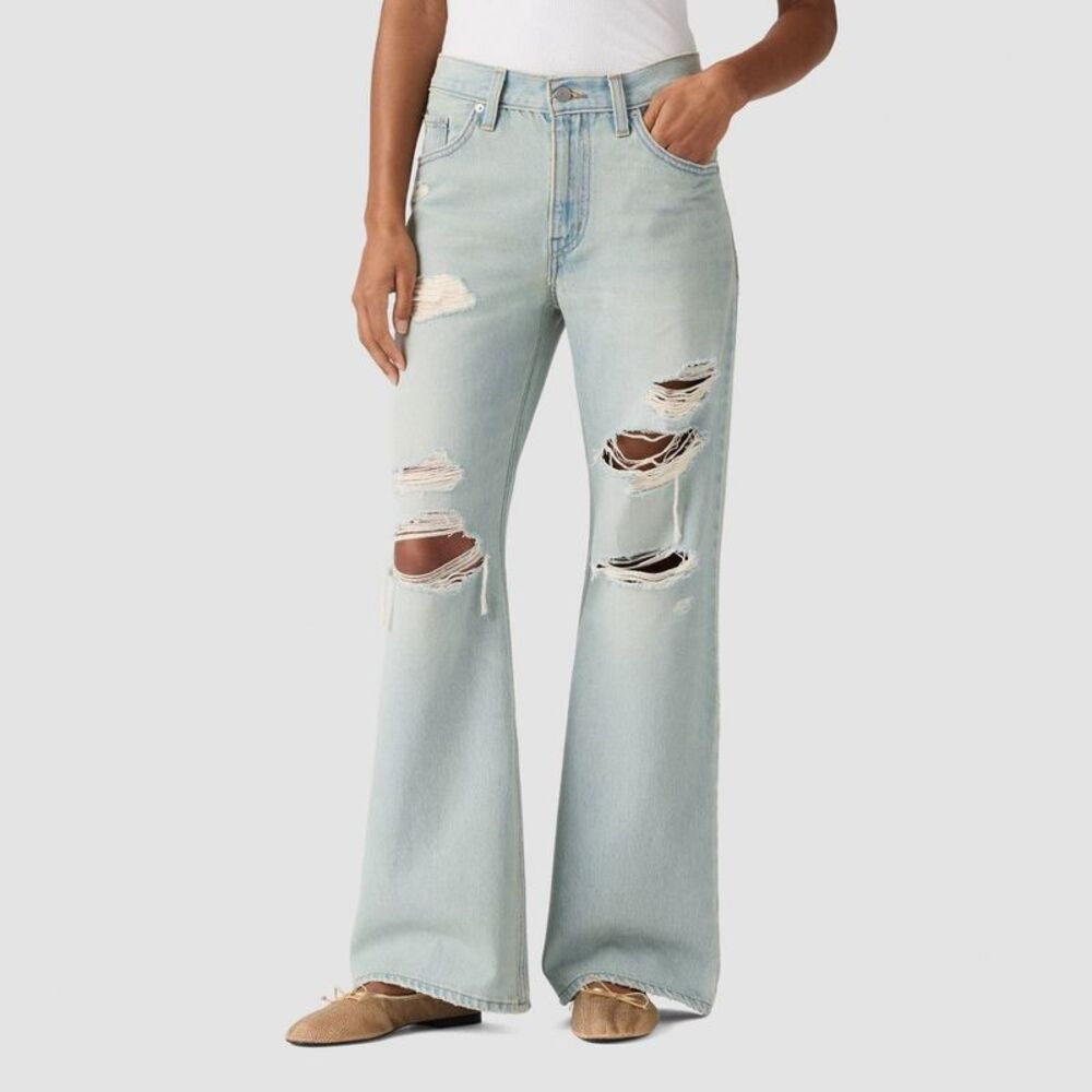 Levi's Women's Middy Loose Bootcut Jeans - Que Pasa 26